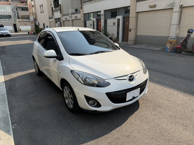 2012年 馬2 便宜省油好養 里程跑少一年不到1萬 / 認證車 / 市區代步好停車 1500cc省稅金  第3張相片