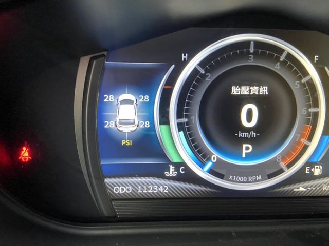 2018 可魯多 IK 盲點 摸們 定速 方向盤快控 倒車影像 電動尾門 可車換車  第5張相片