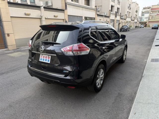 2017 頂級完美影音版 認證好車 LED日型燈/抬頭顯示/快撥鍵/IK摸們/360環景/導航/可全額貸款  第16張相片