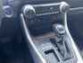 2020 RAV4 頂級旗艦版 全速域跟車 腳踢電尾門 360環景 升級安卓機 認證車 不用殺價就很便宜  第12張縮圖