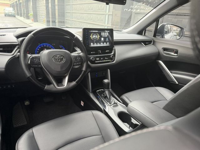 2022 CC油電 加裝電動尾門/車側踏板/ACC跟車/車道偏移/CarPlay/可車換車/全額貸款  第13張相片