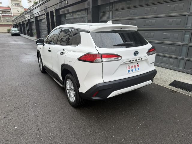 2022 CC油電 加裝電動尾門/車側踏板/ACC跟車/車道偏移/CarPlay/可車換車/全額貸款  第19張相片