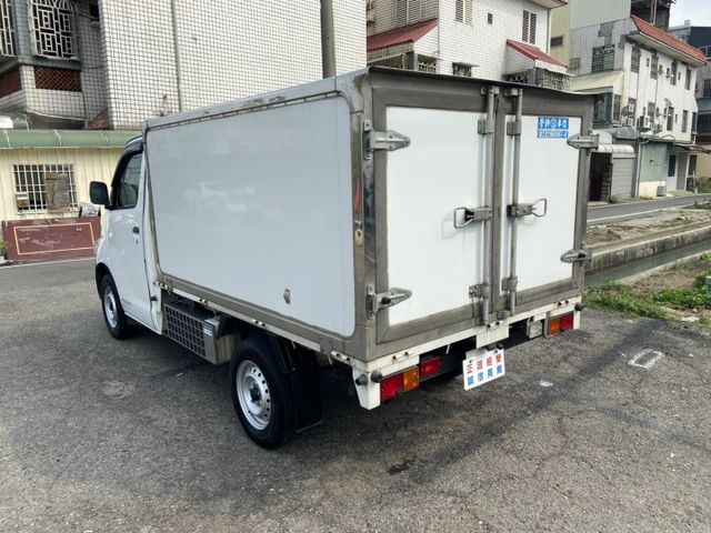 2022 湯ACE 原鈑件 自排 冷凍車廂 超級稀有 還有新車味 水產/海鮮/賣冰/老闆們快來買哦  第14張相片