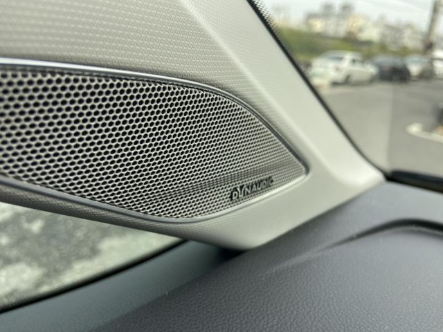 2023/24年領牌 TOURAN 完整LV2/電動尾門/CARPLAY/腳踢/儀表導航/丹麥高級音響/全景天窗  第11張相片