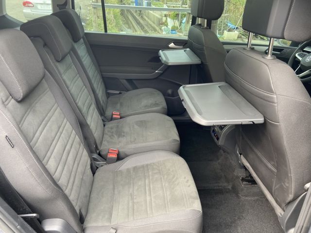 2023/24年領牌 TOURAN 完整LV2/電動尾門/CARPLAY/腳踢/儀表導航/丹麥高級音響/全景天窗  第15張相片