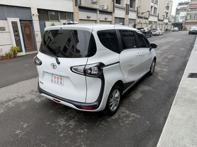 2023 SIENTA 豪華版 原廠保養/倒車三項顯影/車道偏移警示/預防碰撞/空間大/輕巧有力/可全額貸款  第17張相片