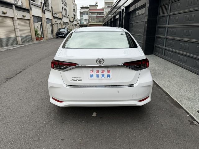 2019 ALTIS 原廠保養/低里程/ACC跟車/車道偏移/前後雷達/升級全車防水包覆腳踏/可貸款/車換車  第16張相片