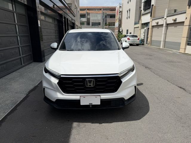 2024 CRV S版 認證原/ACC跟車/車道維持/盲點/摸們/IK/加裝手機架/電動尾門/可全貸/車換車  第2張相片
