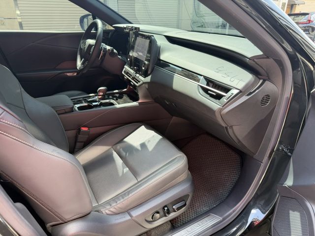 2023 RX350 原廠保養/保固中/新LSS3.0智慧輔助/冷熱通風椅/3區恆溫/盲點/摸們/電尾門/可全貸  第11張相片
