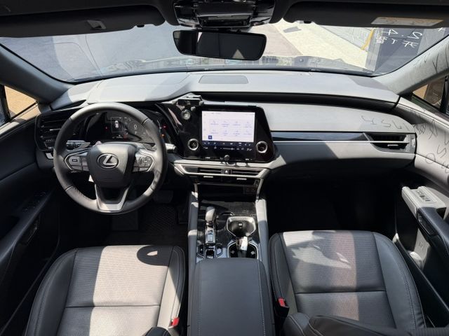 2023 RX350 原廠保養/保固中/新LSS3.0智慧輔助/冷熱通風椅/3區恆溫/盲點/摸們/電尾門/可全貸  第14張相片