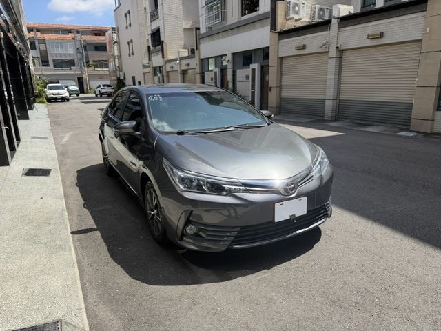 2018 ALTIS / IK免鑰駛/恆溫空調/電折後視鏡/升級安卓機/可全額貸款/車換車/內外漂亮無待修  第3張相片
