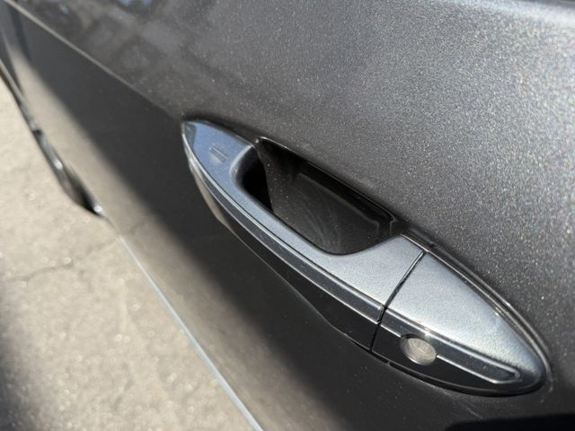 2018 ALTIS / IK免鑰駛/恆溫空調/電折後視鏡/升級安卓機/可全額貸款/車換車/內外漂亮無待修  第6張相片