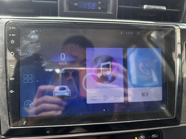 2018 ALTIS / IK免鑰駛/恆溫空調/電折後視鏡/升級安卓機/可全額貸款/車換車/內外漂亮無待修  第9張相片
