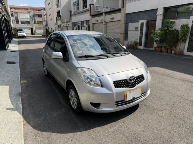 2008年 小鴨 超低里程 里程保證準/認證車/內裝超級漂亮/省油省稅金/買來給小孩代步超適合  第3張相片