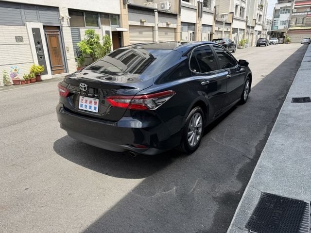 2021 CAMRY 2.0尊爵版/認證車/IK.摸們.ACC跟車.雙前電動椅.電子手煞.盲點.車況漂亮/可車換車.全貸  第20張相片