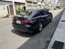 2021 CAMRY 2.0尊爵版/認證車/IK.摸們.ACC跟車.雙前電動椅.電子手煞.盲點.車況漂亮/可車換車.全貸  第20張縮圖