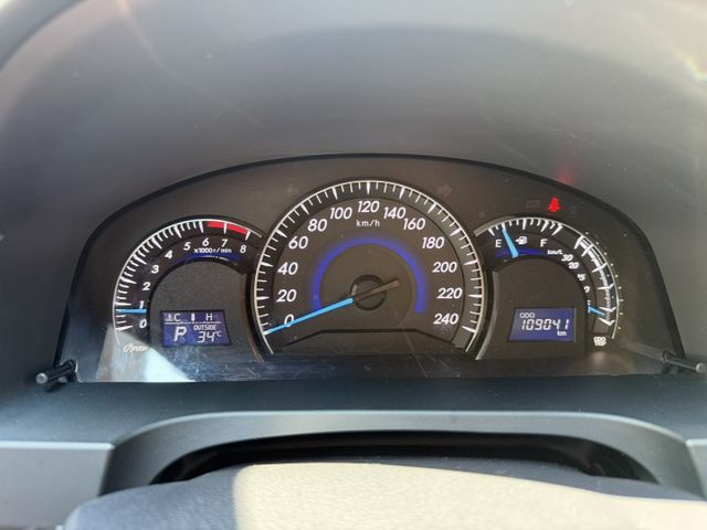 2012 CAMRY G版頂級 / 定速巡航/衛星導航/雙區恆溫/駕駛座電動椅/天窗/抬顯/IK免鑰駛/車況佳  第5張相片