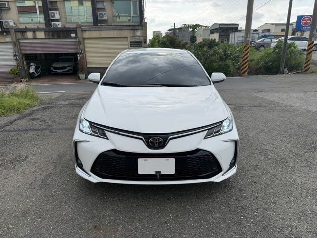 2023 ALTIS 豪華版免IK /ACC跟車/車道偏移/摸門/CarPlay/三區顯影/恆溫/可全額貸款/車換車  第2張相片