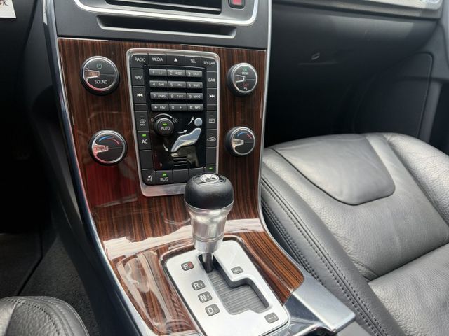 2012 S60 T4 / 雙前電動椅/盲點/方向盤快撥/升級安卓機/抬頭顯示器/客人換車/便宜出售  第8張相片