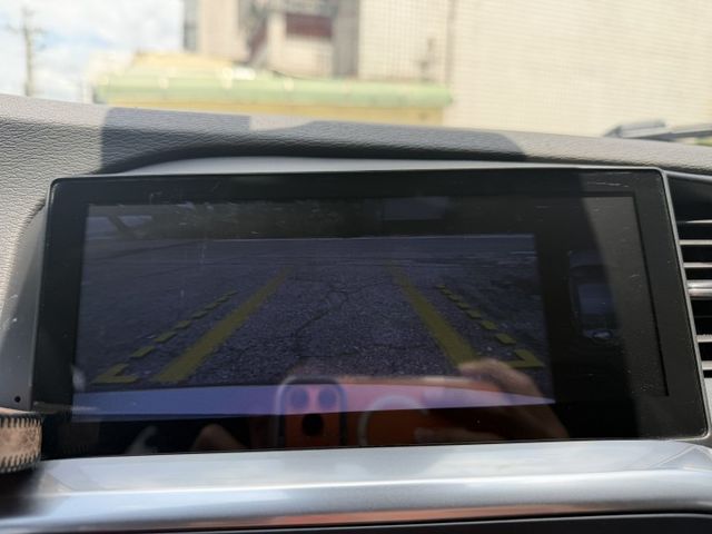 2012 S60 T4 / 雙前電動椅/盲點/方向盤快撥/升級安卓機/抬頭顯示器/客人換車/便宜出售  第9張相片