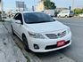 一手車 全車原鈑件 極低里程 僅跑8萬9千公里 E版 恆溫空調 定速系統 衛星導航 加裝雙色鋁圈 行車紀錄器 抬頭顯示  第2張縮圖
