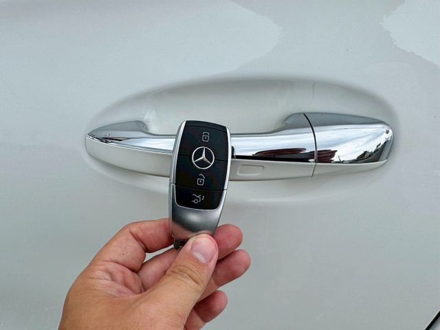 全車原鈑件 GLE450汽油版 全景天窗 23P跟車 全液晶儀表板 盲點 電尾門 360環景 黑枕木內飾 記憶座椅  第5張相片