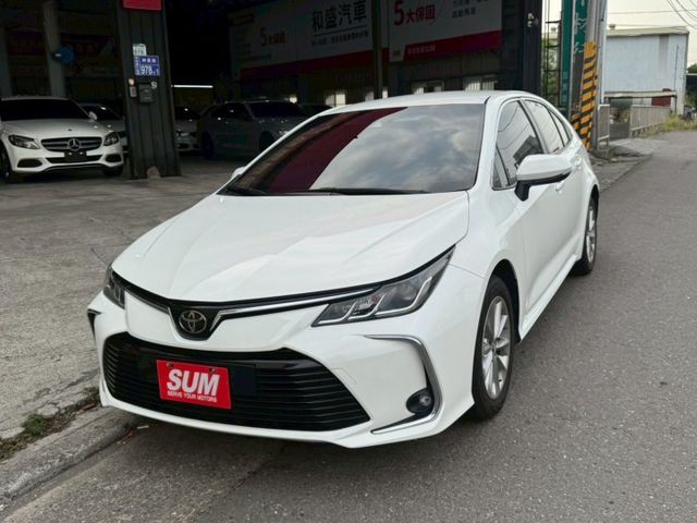 22年小改款 全速域跟車 尊爵版 ikey免鑰匙+摸門 盲點偵測 定速 循跡防滑 車道偏離警示 恆溫空調  行車紀錄器  第1張相片