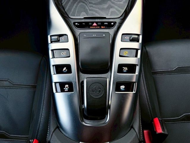 AMG-GT43 原廠消光黑 貼犀牛皮 有跟車 盲點 跑排 電懸 升降尾翼 黑枕木 改裝21吋鍛造鋁圈 蜻蜓方向盤+旋鈕  第10張相片