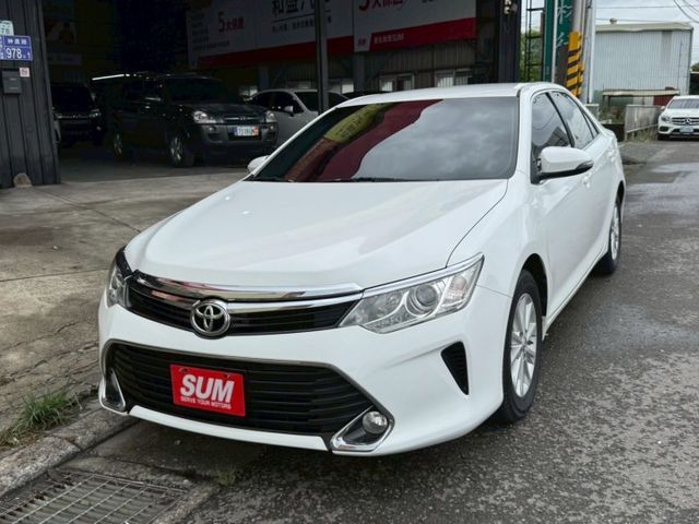 豪華大型房車 全車原鈑件 7.5代小改款 升級安卓機 衛星導航 行車紀錄器 雙區恆溫空調 後座冷氣口 原廠魚眼頭燈  第1張相片