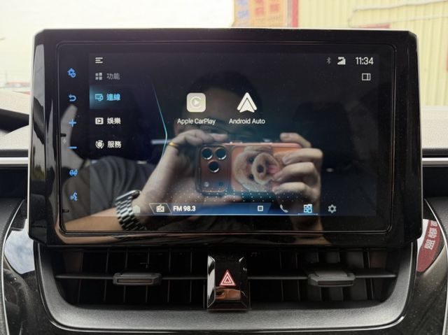 25年式小改款 原鈑件 里程僅跑1萬9千 豪華+免鑰匙 270環景 CarPlay 盲點偵測 ACC跟車系統 恆溫空調  第10張相片