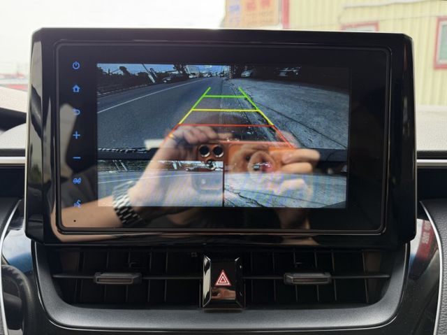 全車原鈑件 里程保證!! 豪華版 有免鑰匙/摸門解鎖 原廠選配270環景 恆溫空調 ACC跟車系統 多功能方向盤  第8張相片