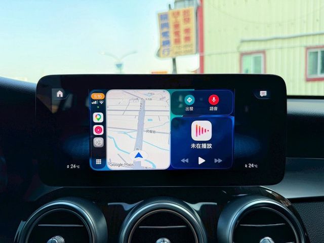 新價格!! 小改款 GLC300 AMG 全景天窗 柏林之音 20吋放射鋁圈 免鑰匙/摸門 盲點偵測 大螢幕 數位儀表  第17張相片