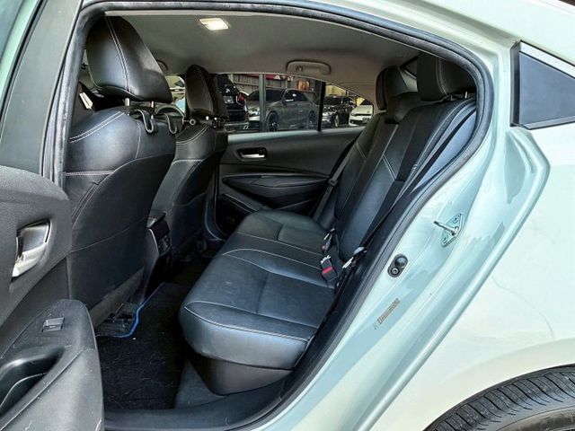 數十萬精品改 改GR包 魚眼頭燈 Free air氣壓避震 DATA鋁圈 四出排氣管中尾段 變形蟲方向盤 刷隱藏功能  第12張相片