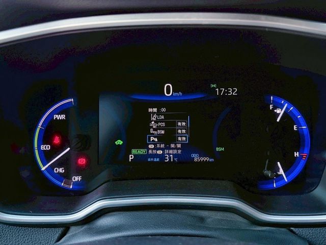 數十萬精品改 改GR包 魚眼頭燈 Free air氣壓避震 DATA鋁圈 四出排氣管中尾段 變形蟲方向盤 刷隱藏功能  第19張相片