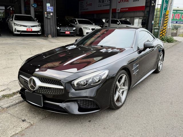 市場稀有 SL400敞篷 新車價700萬 原漆原鈑件 日規滿配 ABC氣壓懸吊 冷熱通風椅 Nappa真皮座椅 腳踢尾門  第1張相片