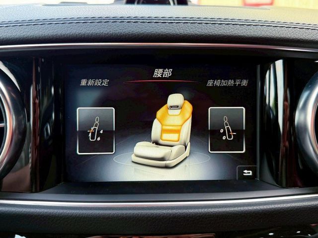 市場稀有 SL400敞篷 新車價700萬 原漆原鈑件 日規滿配 ABC氣壓懸吊 冷熱通風椅 Nappa真皮座椅 腳踢尾門  第17張相片
