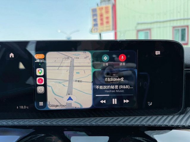 總代理 A180 全車原鈑件 1.3渦輪增壓 摘星版 女用車 配備電動座椅 換檔快撥 前後雷達 大螢幕 多功能影音系統  第15張相片