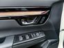 頂規Prestige 有跟車 全景天窗 Bose音響 電尾門 盲點 環景 衛星導航 CarPlay LED大燈 空力套件  第14張縮圖