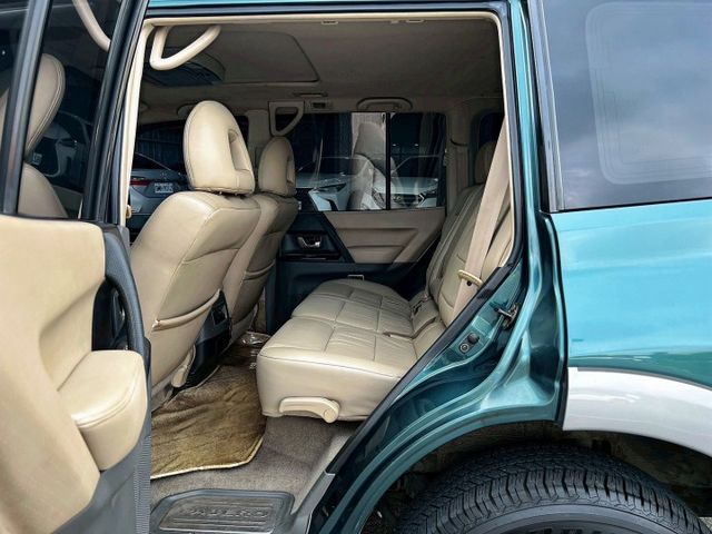 3.8升 V6汽油引擎 全車原鈑件 僅跑10萬公里 超級美車!! 小改款新引擎 無待修 無涉水 升級安卓影音 衛星導航  第9張相片