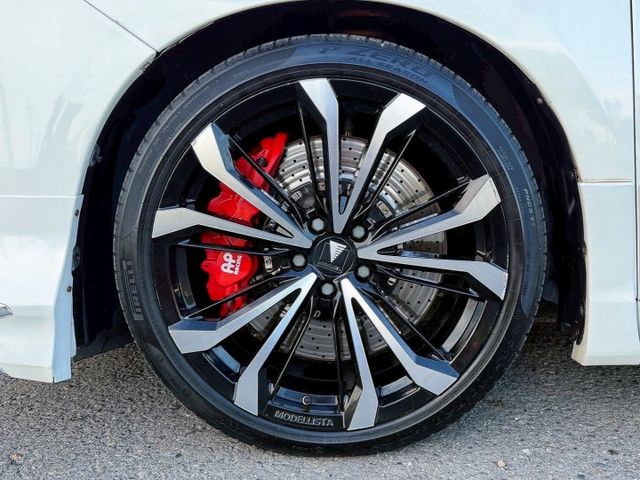 全車精品改裝 蒙娜麗莎大包 三眼頭燈 前後AP卡鉗 20吋鋁圈 大理石地板 鋁合金迎賓踏板 變形蟲方向盤 八核心安卓機  第6張相片