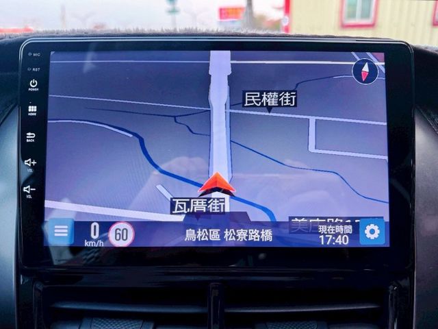 原鈑件 女用車 僅跑3萬多公里 經典版 15吋雙色鋁圈 雙安 ABS 加裝安卓大螢幕 前後錄電子後視鏡 LED大燈  第12張相片