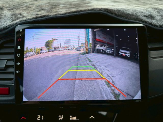 一手女用車 Yes認證車 VTi-S版 免鑰匙啟動/摸門解鎖 定速 恆溫空調 換檔撥片 升級安卓機 CarPlay 導航  第19張相片