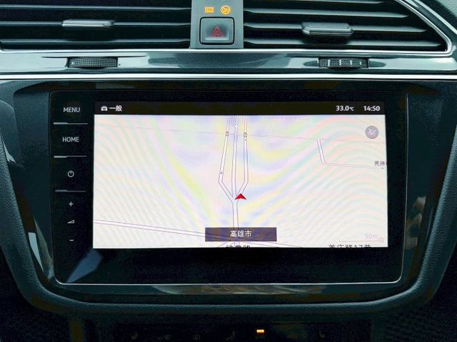 全車原鈑件 原漆 市場最低里程 僅跑1萬初~新價格!! 280TSi Elegance 1.5渦輪 LV2跟車 盲點偵測  第18張相片