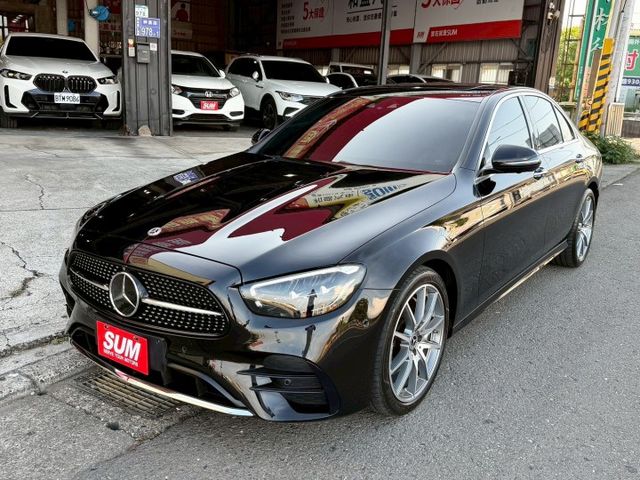 一手車 總代理 E300 AMG 原鈑件原漆 Goo認證 僅跑2萬6 天窗 柏林之音 記憶座椅 全液晶儀表 黑枕木內飾  第1張相片
