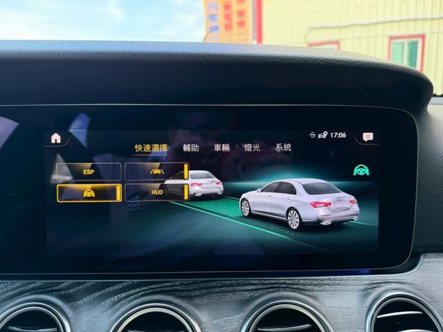 一手車 總代理 E300 AMG 原鈑件原漆 Goo認證 僅跑2萬6 天窗 柏林之音 記憶座椅 全液晶儀表 黑枕木內飾  第17張相片
