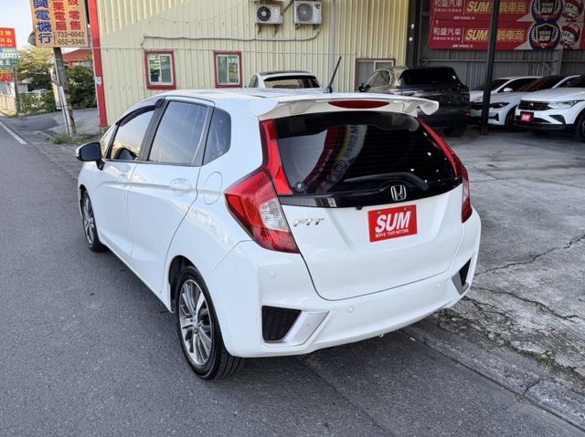 大改款 VTi-S版 原廠16吋鋁圈 換檔快撥 ABS 定速系統 升級安卓機 CarPlay功能 衛星導航 倒車顯影  第4張相片