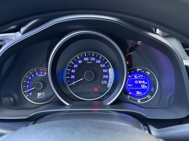 大改款 VTi-S版 原廠16吋鋁圈 換檔快撥 ABS 定速系統 升級安卓機 CarPlay功能 衛星導航 倒車顯影  第11張相片