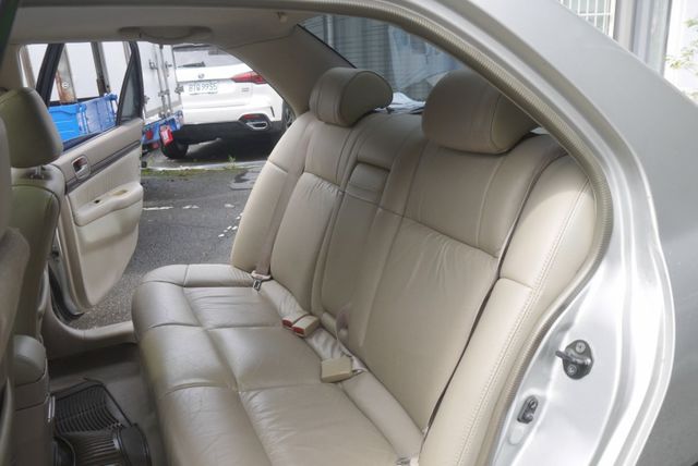 僅跑15萬 里程保證 車況極佳 內外漂亮 保證滿意 LANCER 菱帥 1.6  第7張相片