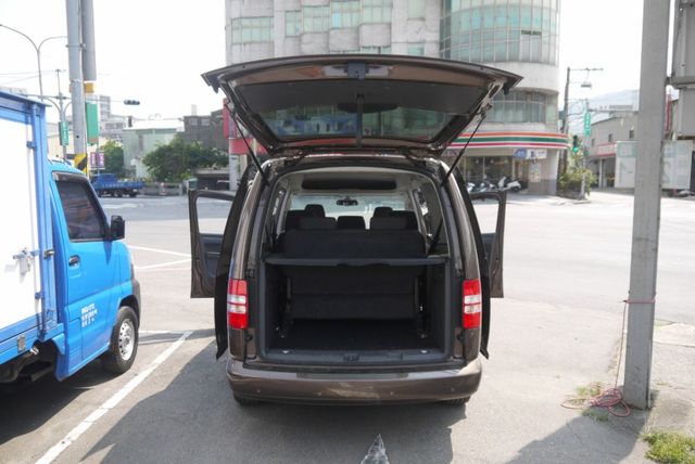 認證車 七人座 僅跑13萬 原廠保養 里程保證 一手車  福斯 CADDY 1.6 TDI  第11張相片