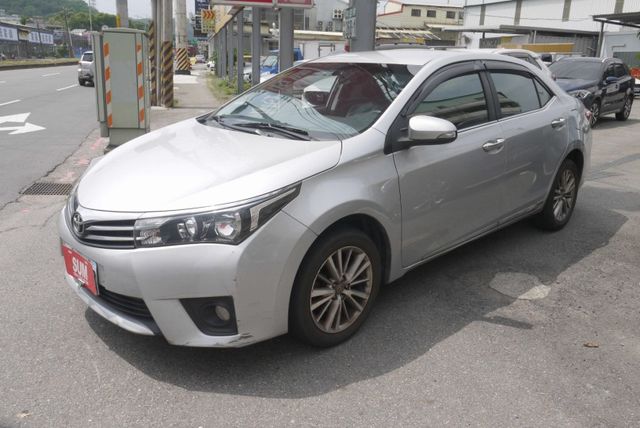頂級版 I-KEY免鑰匙 防滑系統 定速 恆溫 里程保證 車況極佳 ALTIS 1.8  第2張相片